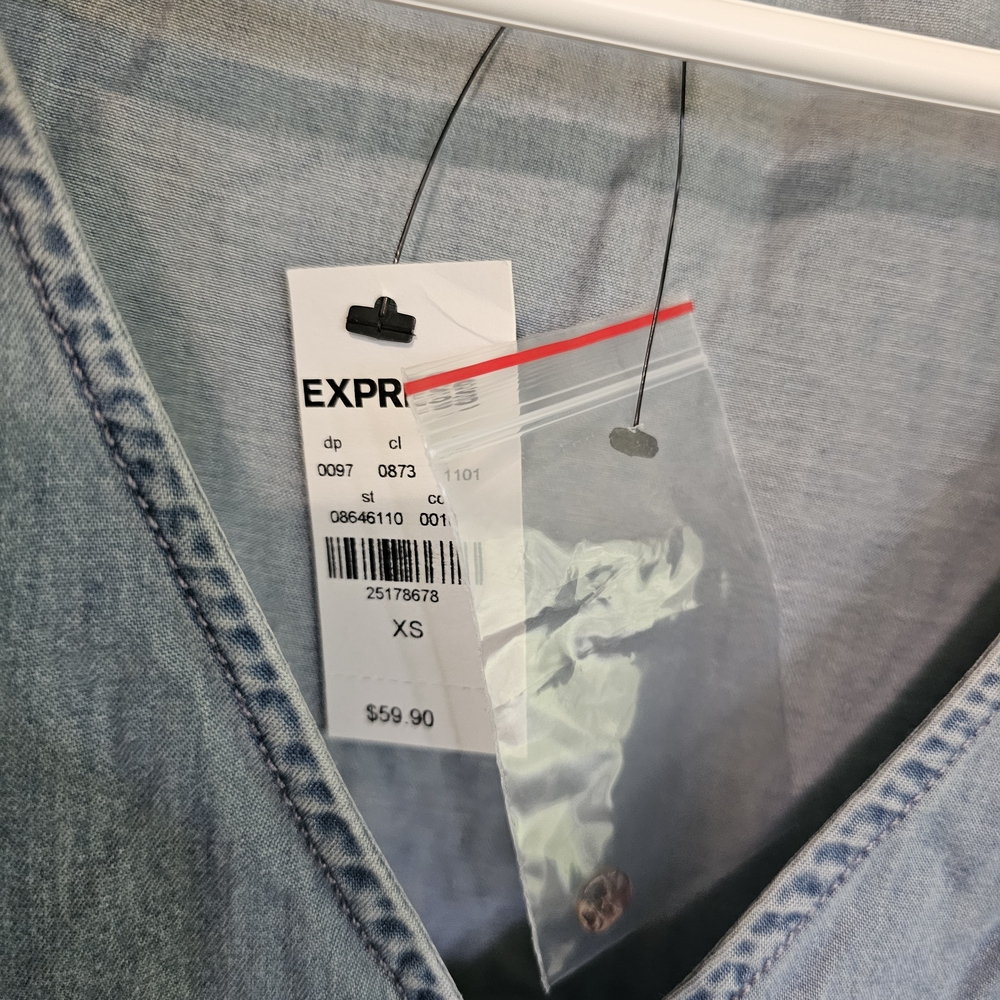 Express Blue Denim Button-Down Women's Shirt - Picture 4 of 5